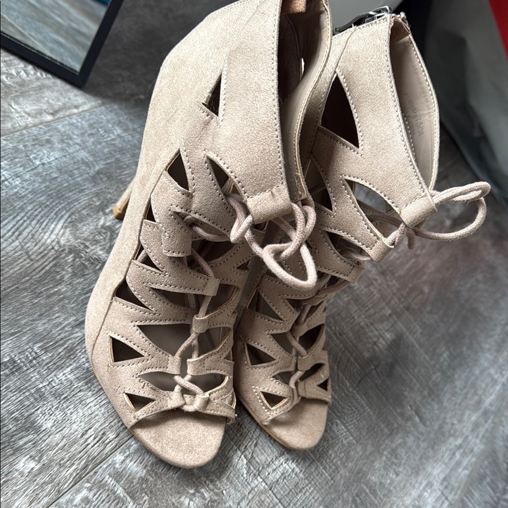 Elegant Beige Women's Heels